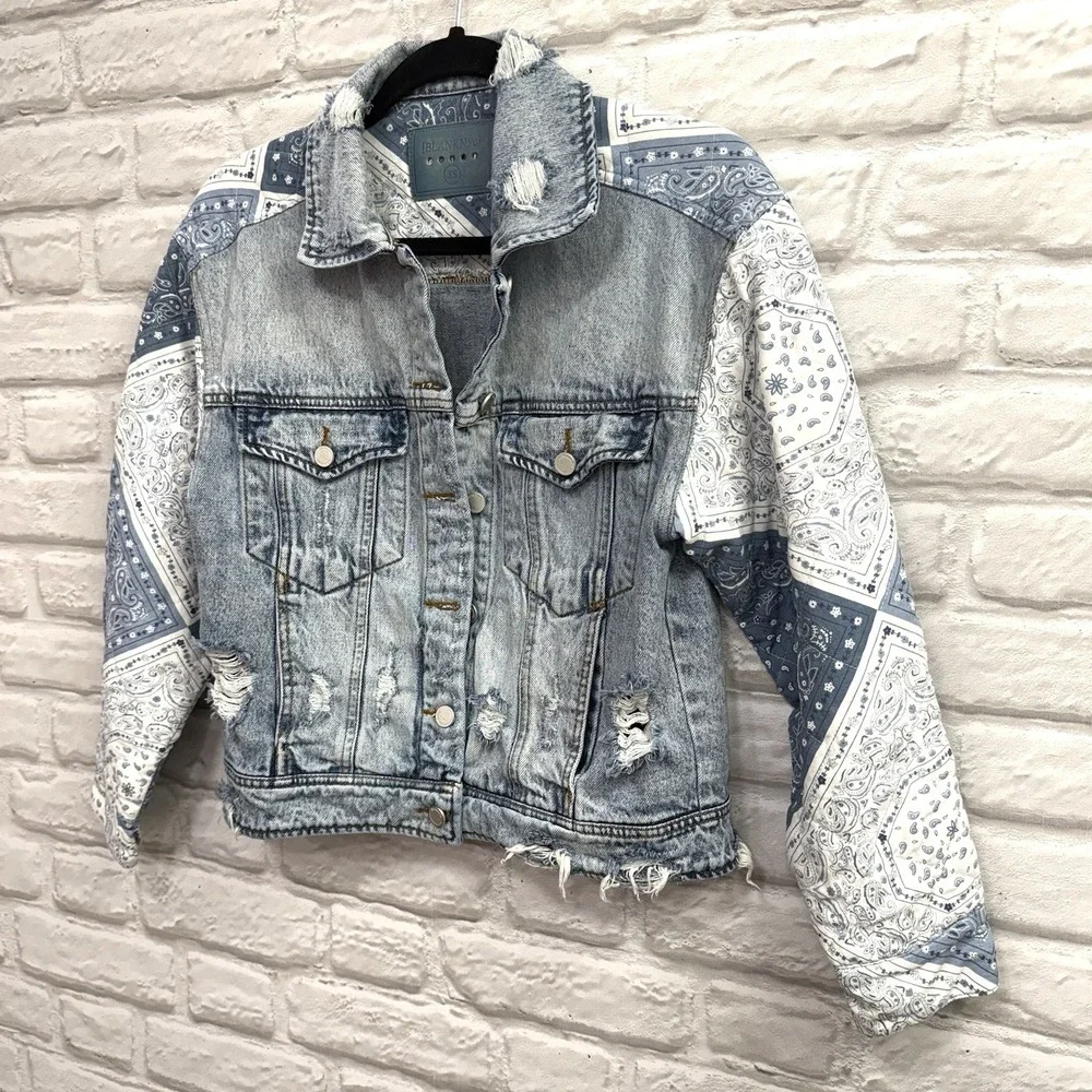 BlankNYC Anthropology Ladies Distressed Denim Blue Jean Jacket Size XS Patchwork